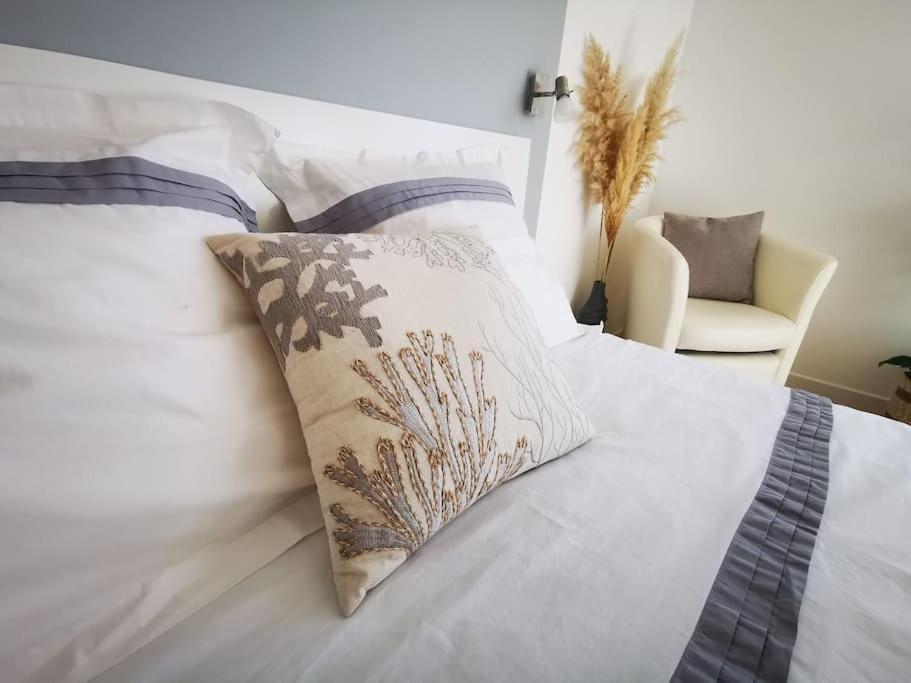 Guest House 60M2 Tout Confort Erquy Eksteriør bilde